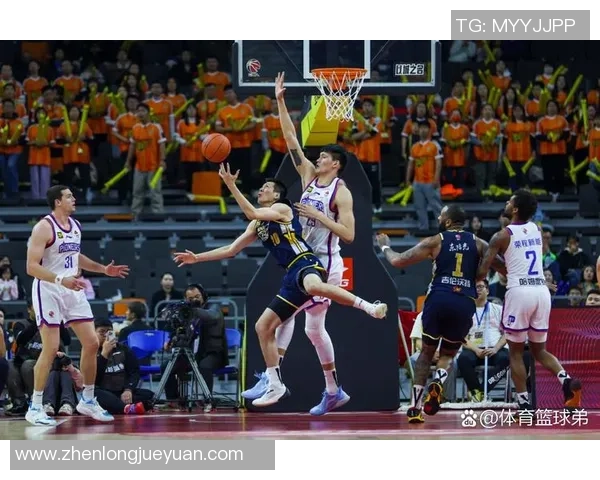 聚焦篮球：上海篮球队的战术话题